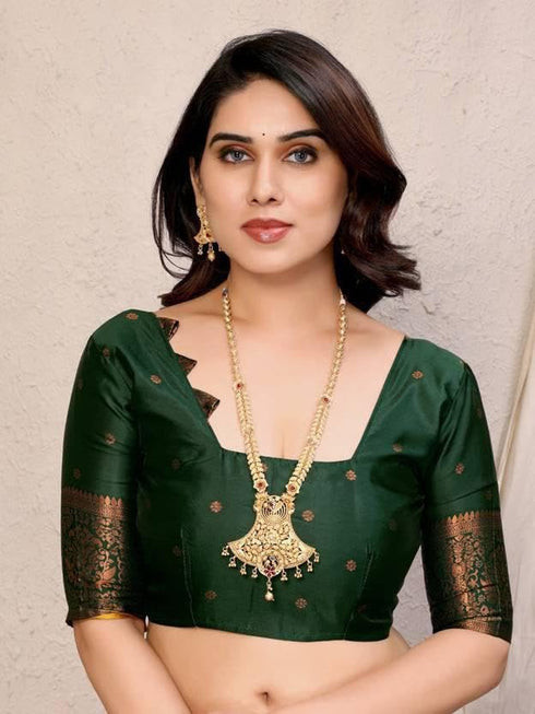 Vasthrlay Banarasi Unstitched Saree