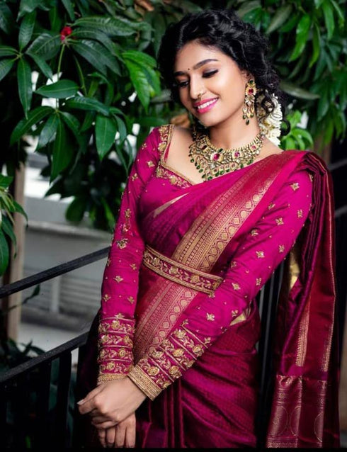 Vasthrlay Kanjivaram Saree