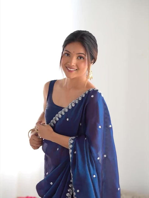 Vasthrlay Saree