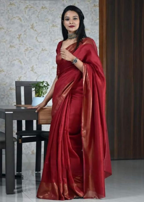 Vasthrlay Handwoven Border Unstitched Saree