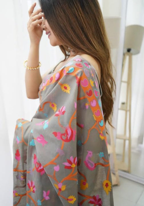 Vasthrlay Kanjivaram Saree