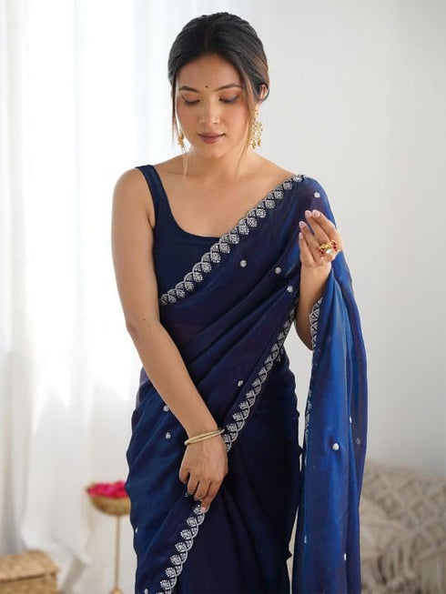 Vasthrlay Saree