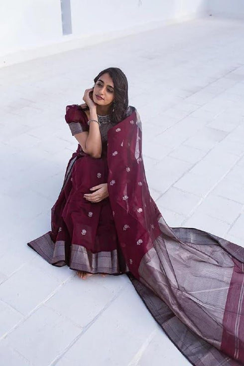 Vasthrlay Kanjivaram Unstitched Saree