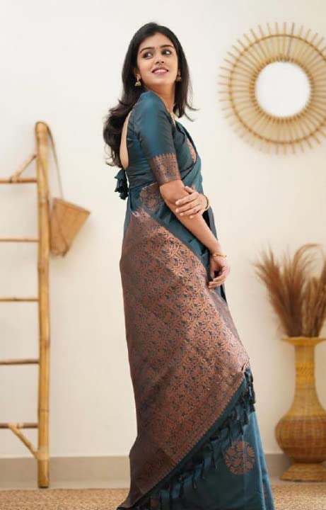 Vasthrlay Saree