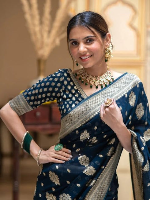 Vasthrlay Kanjivaram Saree