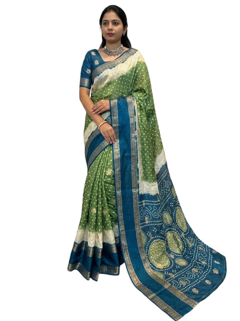 Vasthrlay Handloom Printed Unstitche Attache