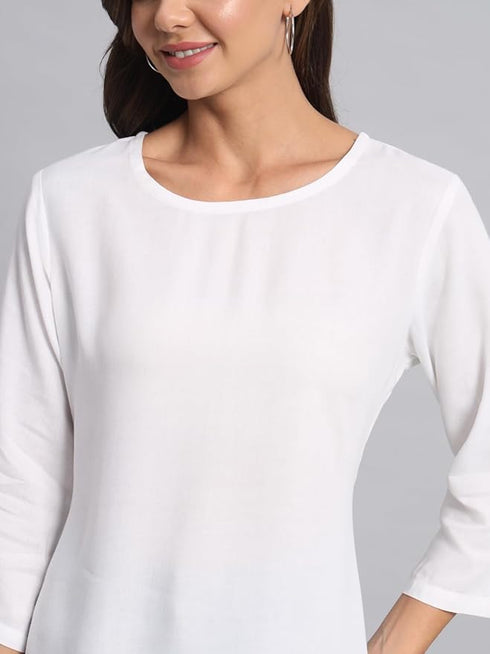 Vasthrlay Women's Solid White Cotton Blend Straight Kurta