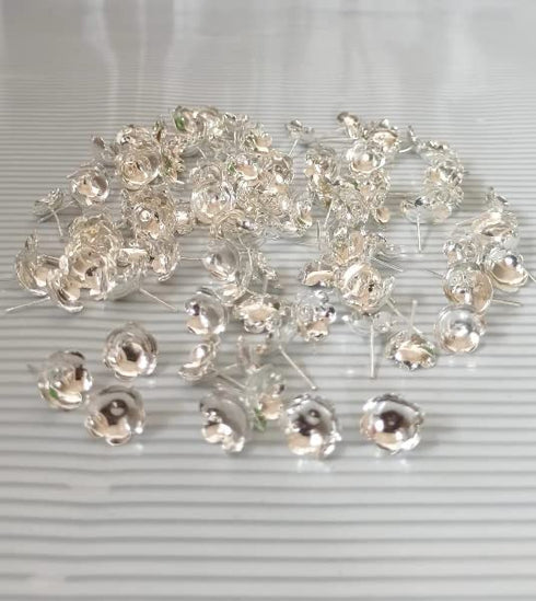 Plain Silver Flowers Pack Of 108 58g