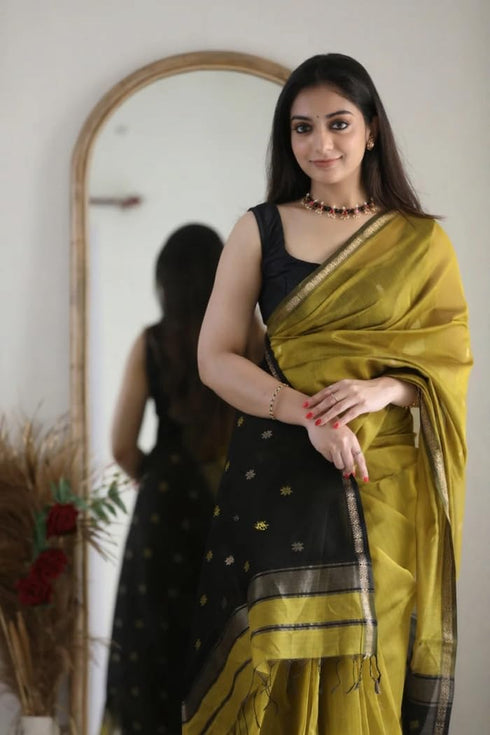 Vasthrlay Banarasi Unstitched Saree