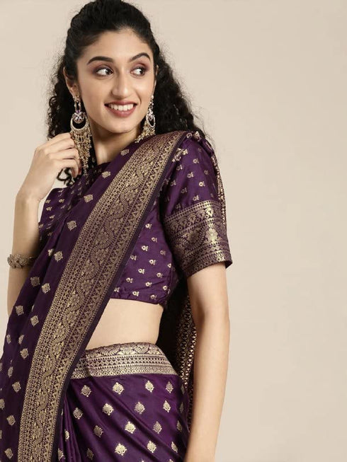 Vasthrlay Banarasi Saree