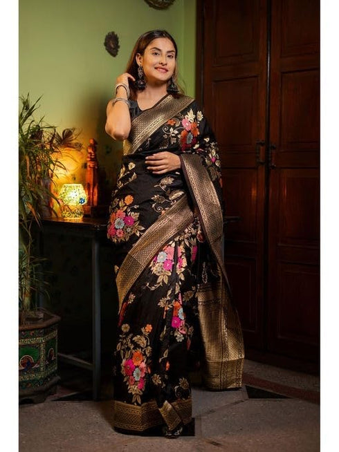 Vasthrlay Kanjivaram Saree