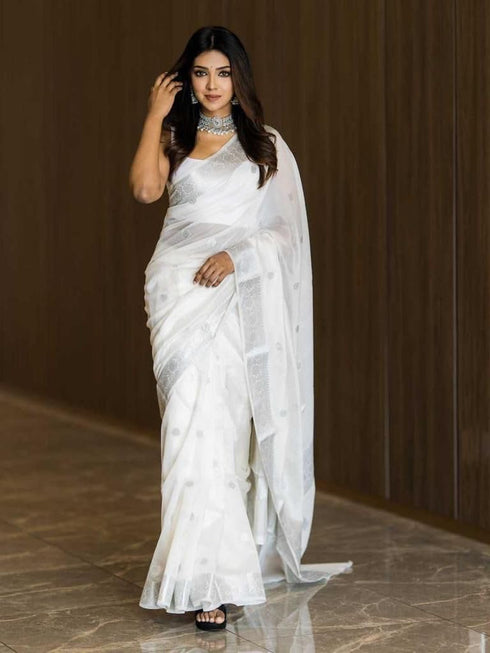 Vasthrlay Banarasi Lightweight Traditional Occasions