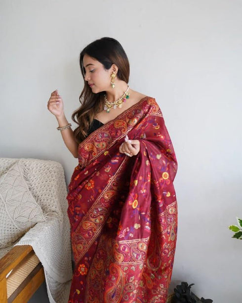 Vasthrlay Designer Saree