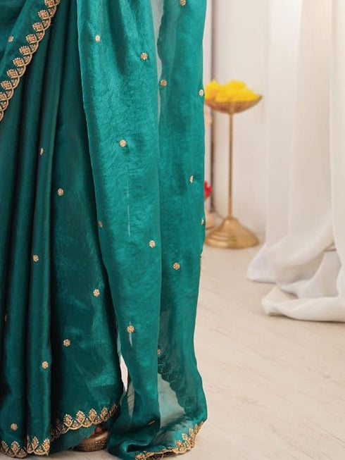 Vasthrlay Saree