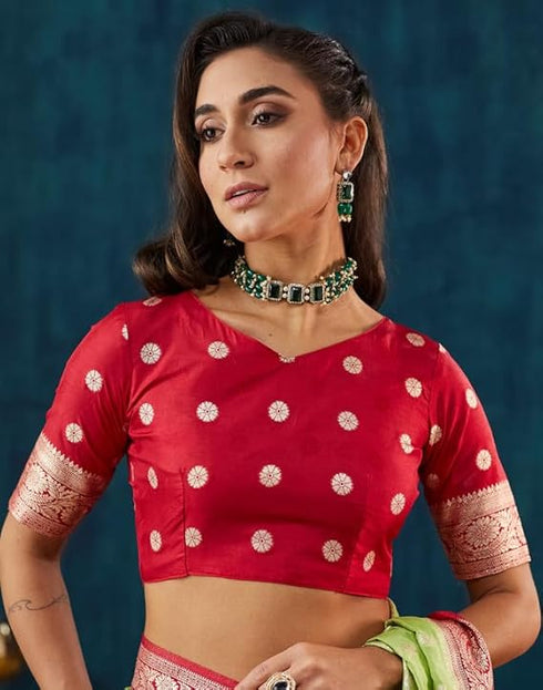 Vasthrlay Banarasi Jacquard Unstitched White Saree