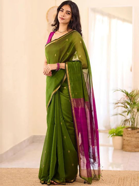 Vasthrlay Banarasi Unstitched Saree