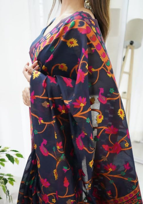 Vasthrlay Kanjivaram Saree