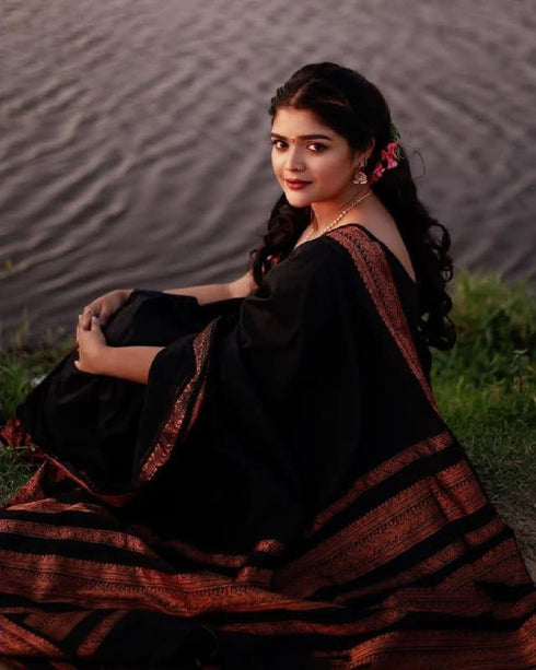 Vasthrlay Kanjivaram Saree