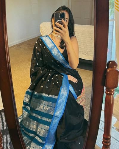 Vasthrlay Black Kanjivaram Traditional Saree