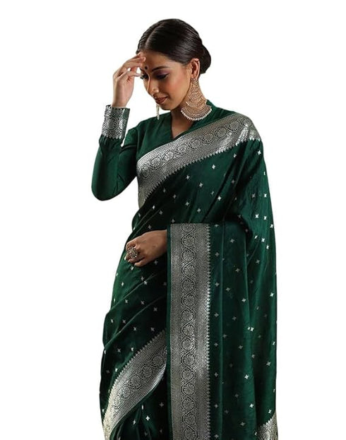Vasthrlay Kanjivaram Jacquard Unstitched White Saree