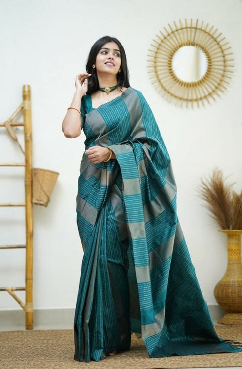 Vasthrlay Kanjivaram Saree