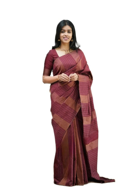 Vasthrlay Banarasi Unstitched Saree