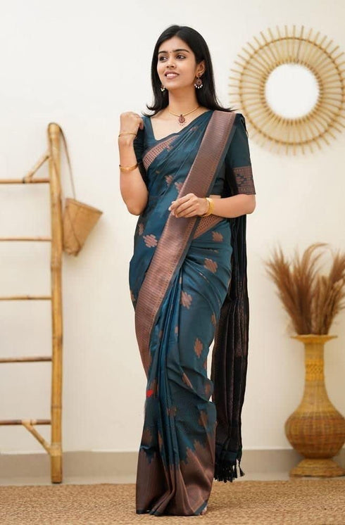 Vasthrlay Kanjivaram Saree