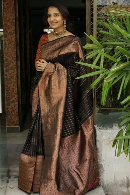 Vasthrlay Banarasi Saree