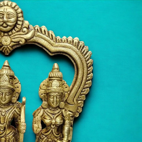 Tamas Brass Handcrafted Ram Darbar Shree Ram Ji Sita Laxman Hanuman Statue / Idol with Antique Finish | Free Luxury Gift box