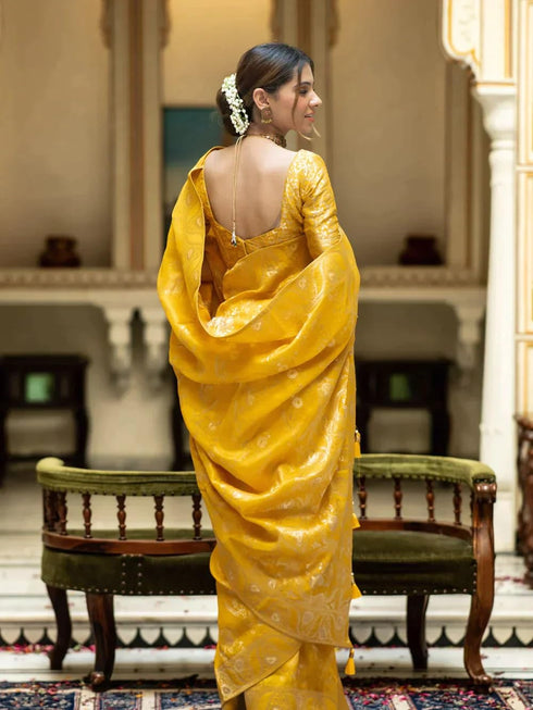 VasthrlayWedding Mehndi Saree