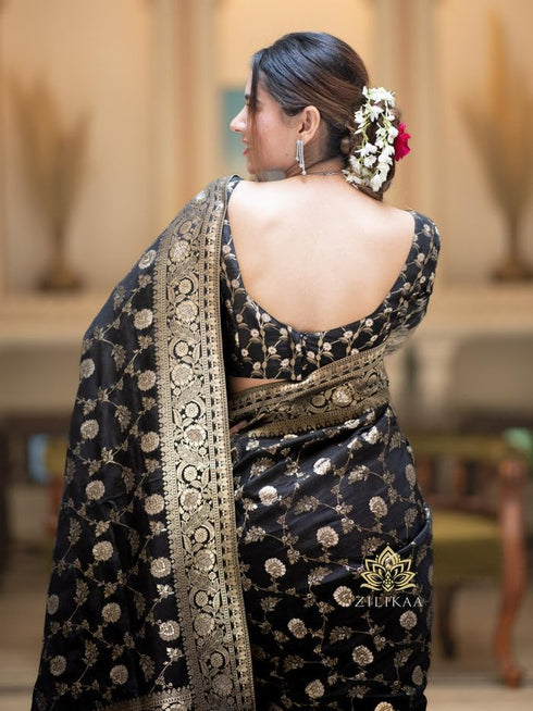 Vasthrlay Banarasi Kanjivaram Wedding Pari 165 Saree With Blouse Piece
