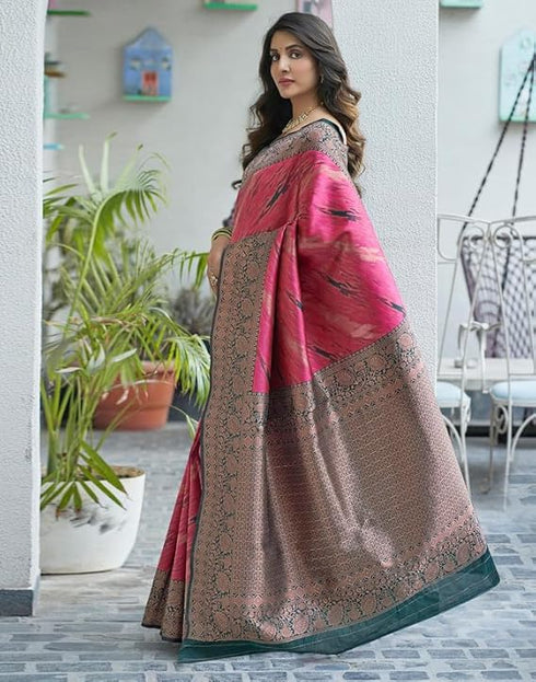Vasthrlay Womens Weaving Unstitched Light Green Saree