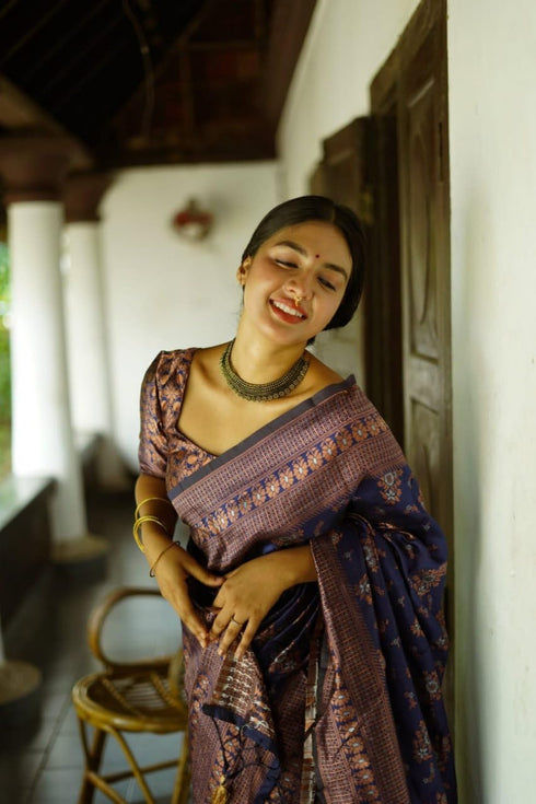 Vasthrlay Banarasi Border Unstitched Saree