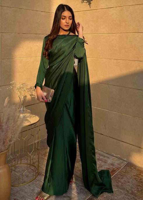Vasthrlay Maroon Wedding Unstitched Saree
