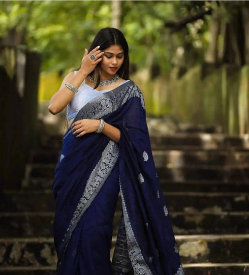 Vasthrlay Banarasi Saree