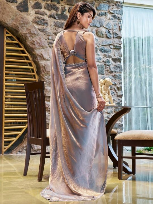 Vasthrlay Chiffon Unstitched Saree