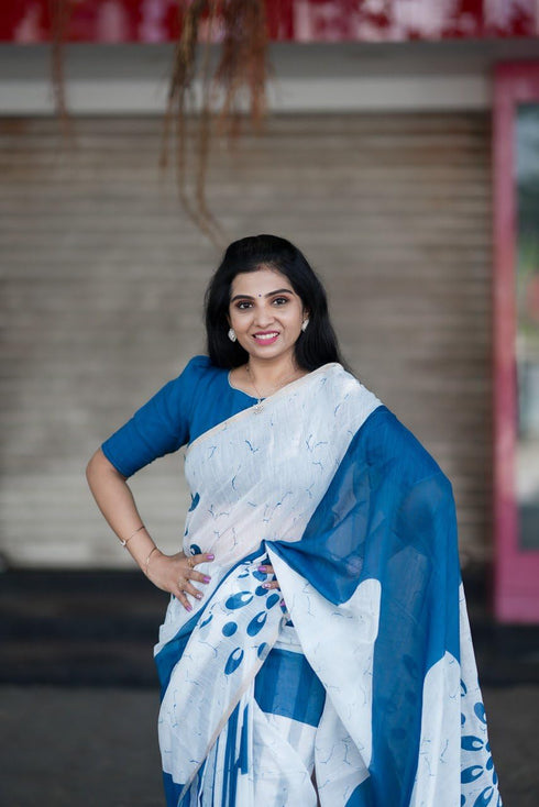 Vasthrlay Traditional Handloom Abstract Festival