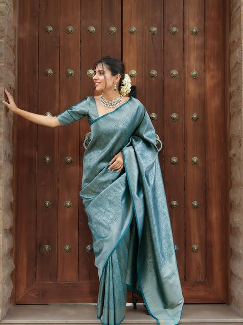 Vasthrlay Kanjivaram Saree