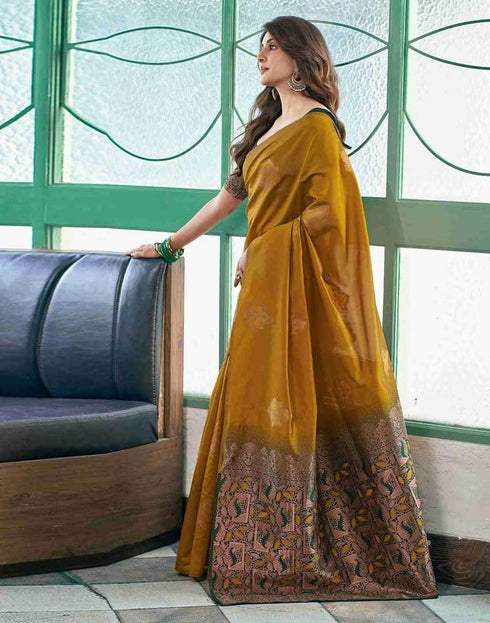 Vasthrlay Banarasi Unstitched Saree