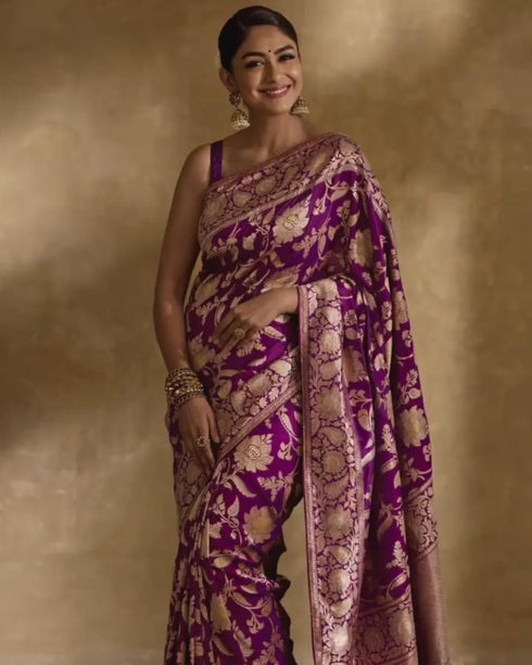 Vasthrlay Magenta Kanjivaram Saree