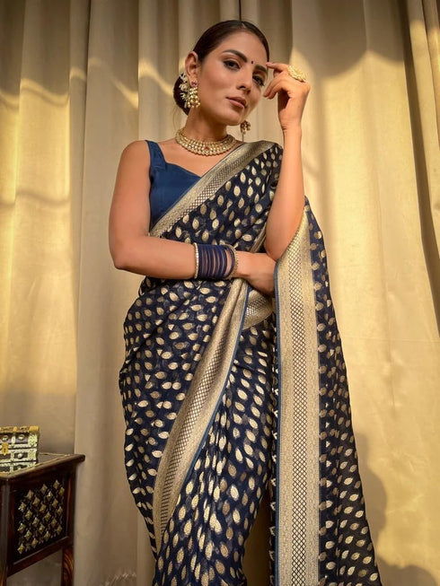 Vasthrlay Kanjivaram Saree