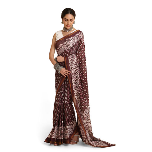 Vasthrlay Lightweight Breathable Traditional Printed Saree