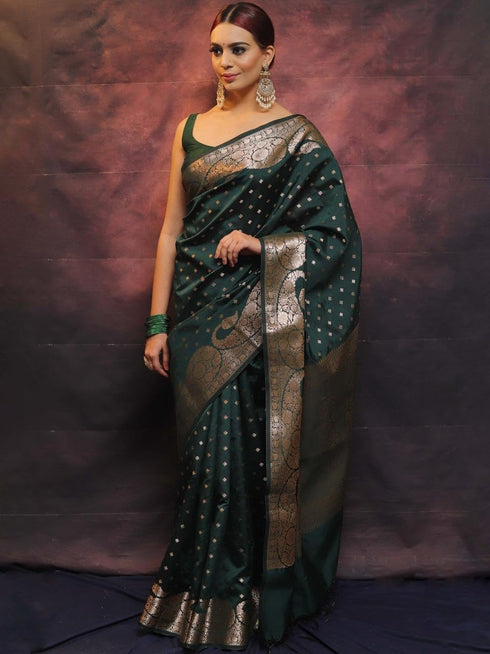 Vasthrlay Handwoven Saree