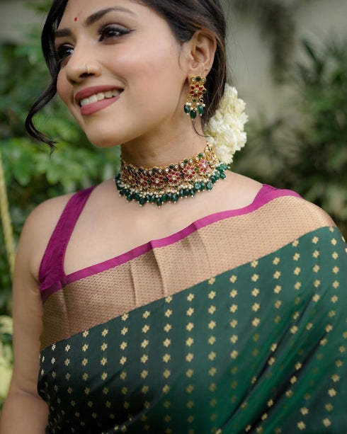 Vasthrlay Banarasi Traditional Unstitched Saree