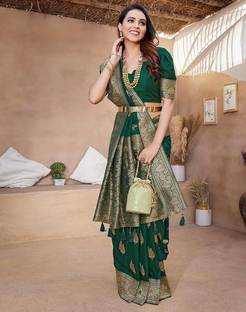 Vasthrlay Banarasi Kanjivaram Unstitched Pink Saree