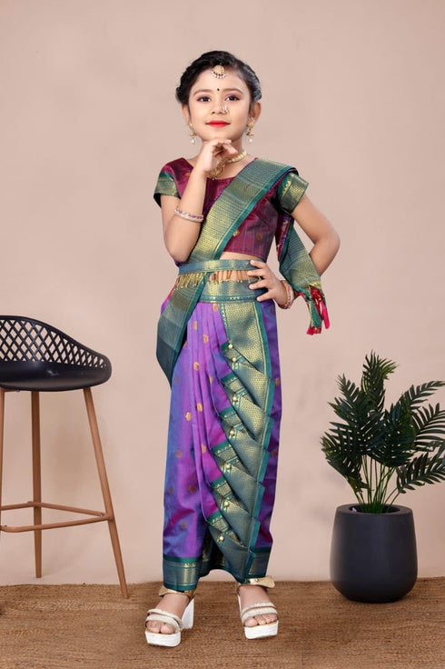 Vasthrlay Beautiful Gorgeous Maharashtrian Traditional