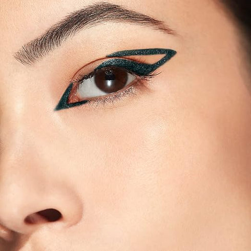Lakme Absolute Explore Eye Pencil Bold Emerald Matte Finish