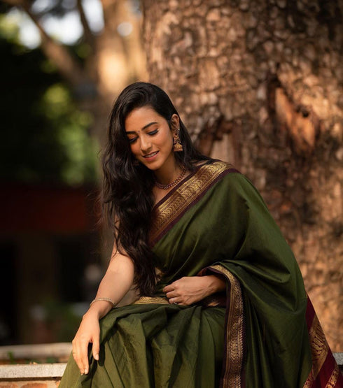 Vasthrlay Banarasi Traditional Saree