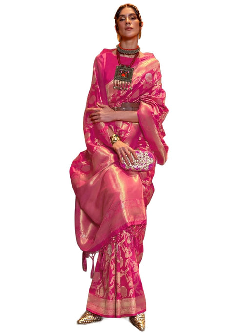 Vasthrlay Kanjivaram Unstitched Jacquard Stylish Saree