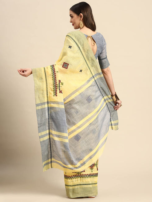 Vasthrlay Embroidered Saree